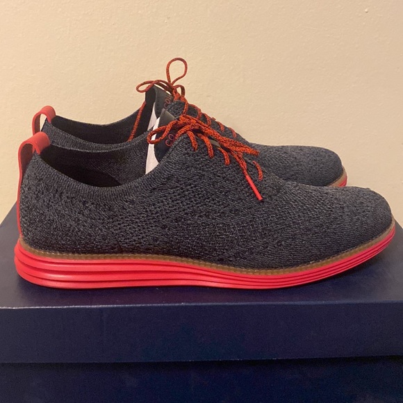 Cole Haan - Picture 4 of 4